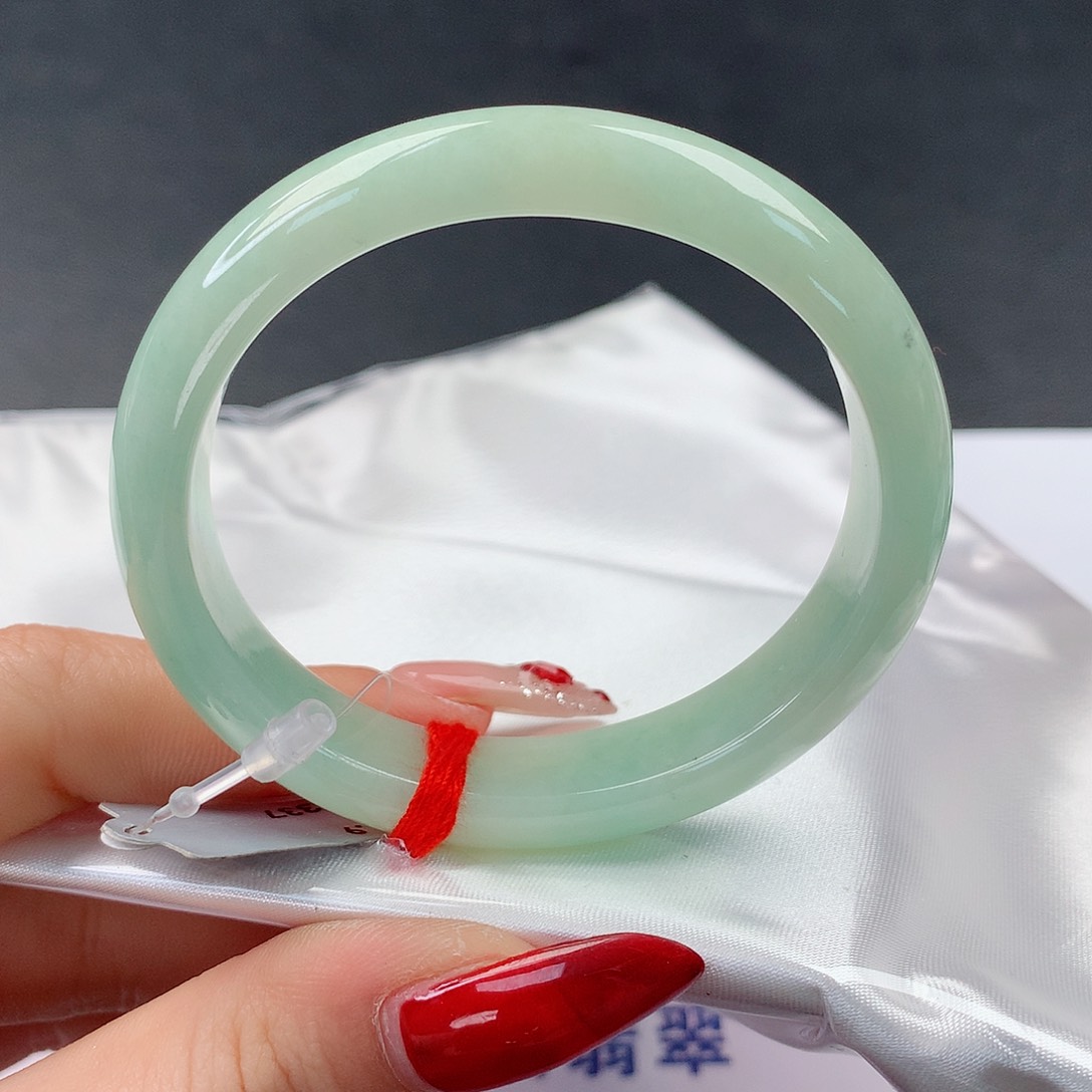 翡翠手镯未镶嵌39贵妃52