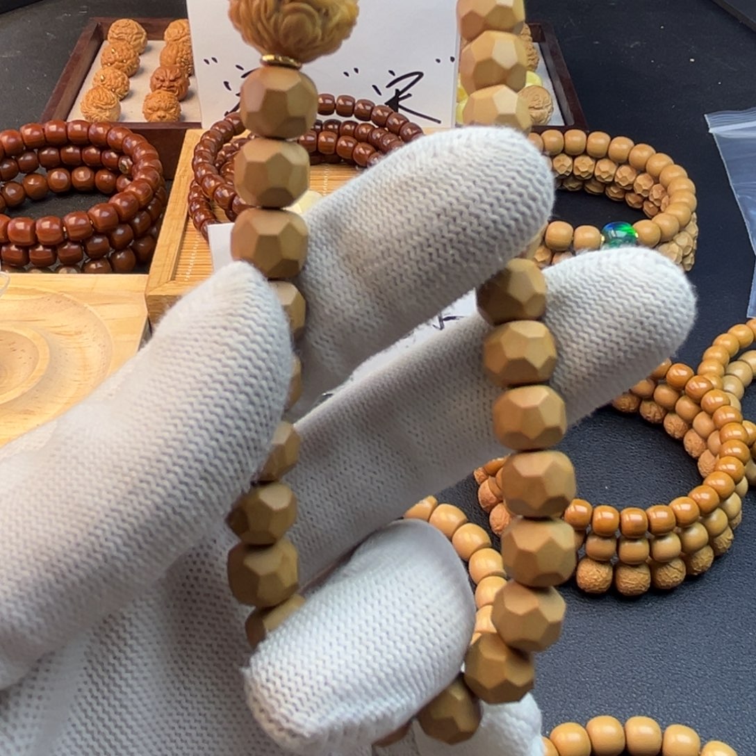 猴头核桃吊坠复兴