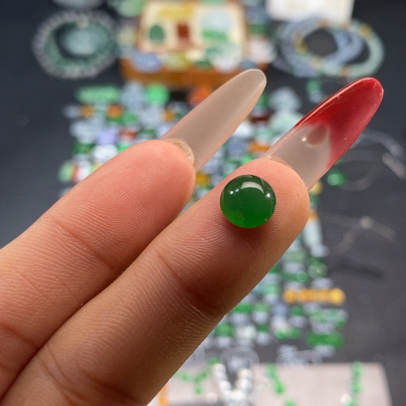 【闪购商品】翡翠挂件未镶嵌蛋