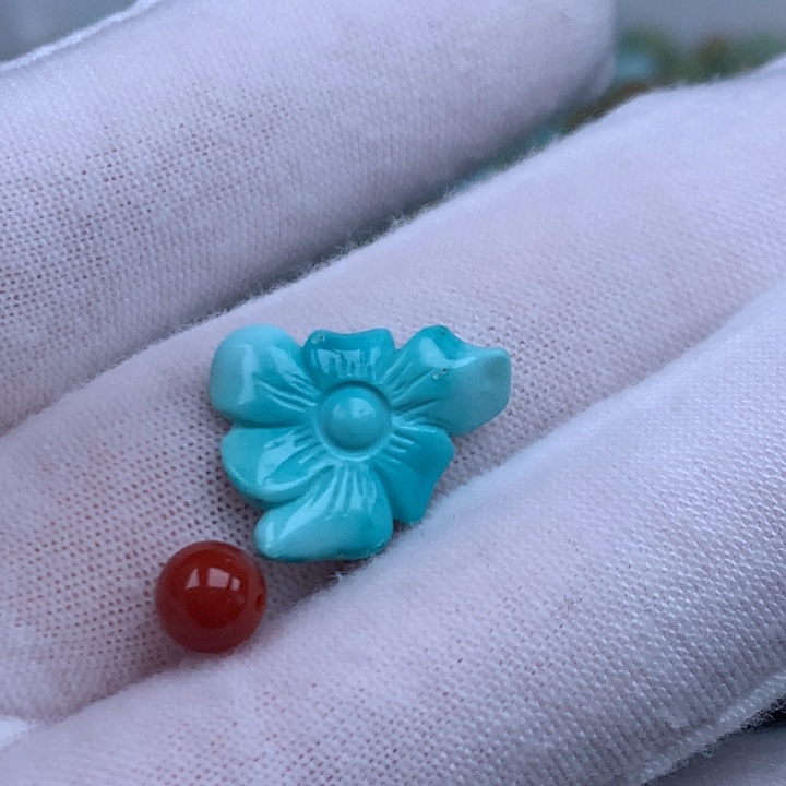 风***韵南红玛瑙未镶嵌珠宝奇石