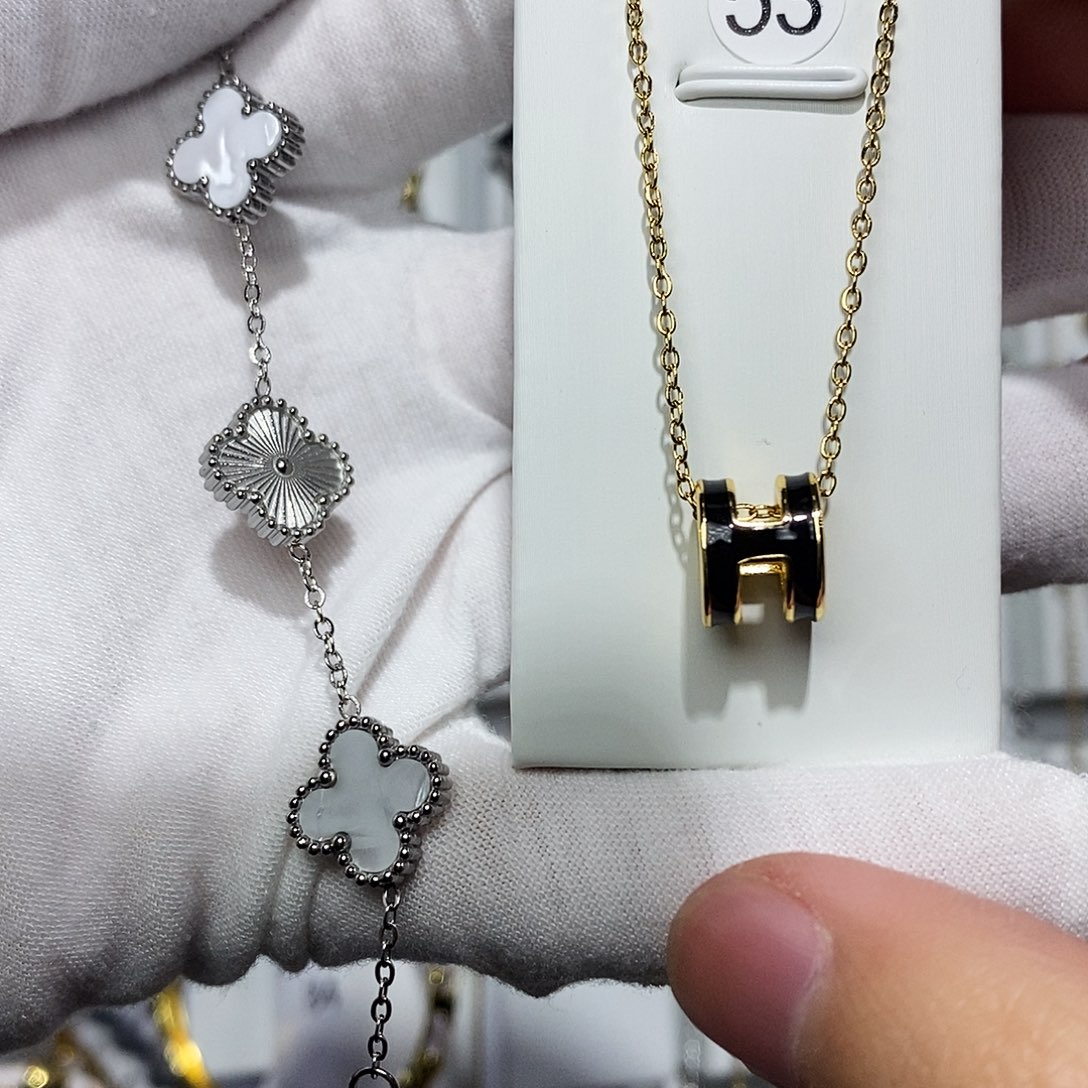 栗***子钛钢白贝银镭射 黑色h