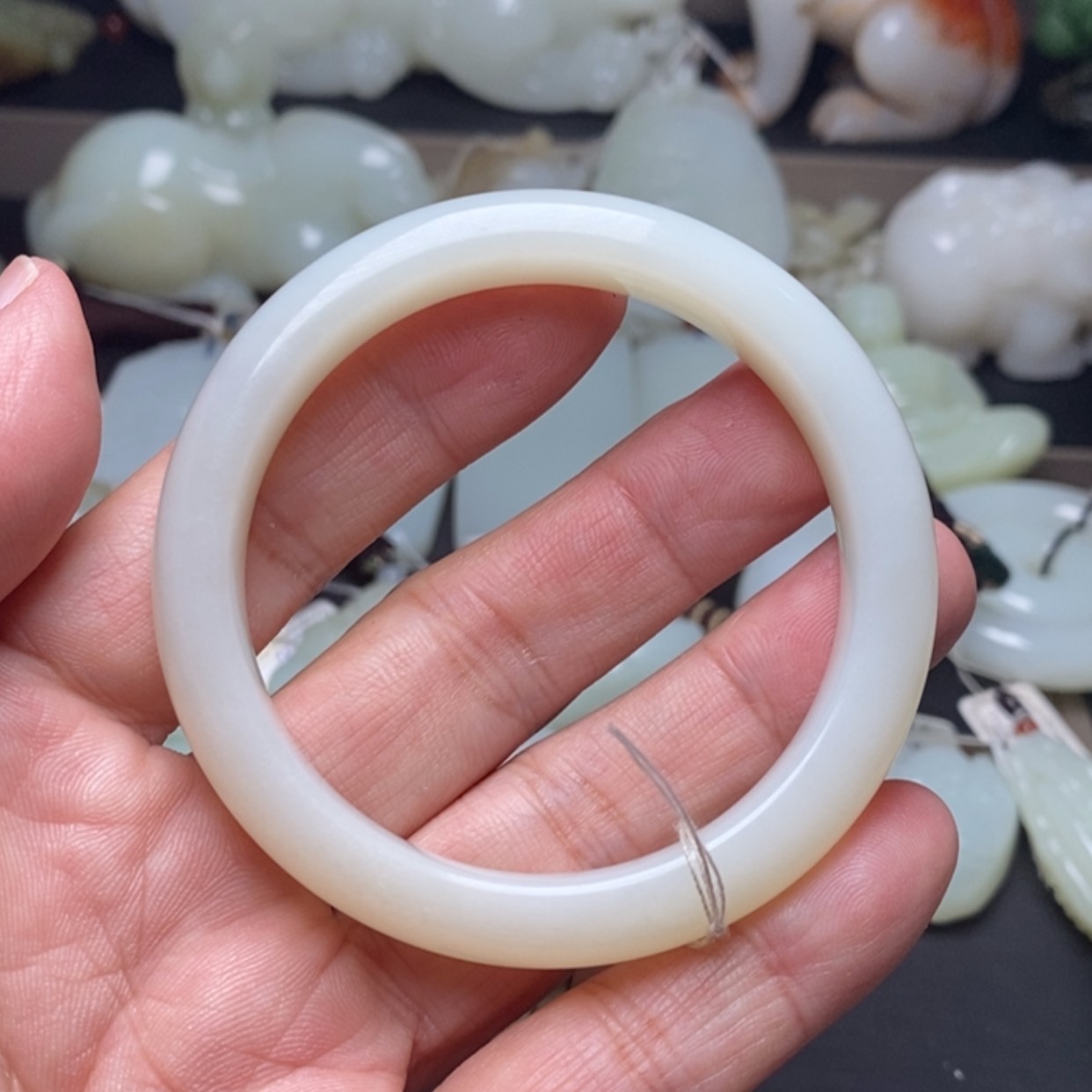 【闪购商品】颈饰未镶嵌和田玉（糖玉）纯**惧