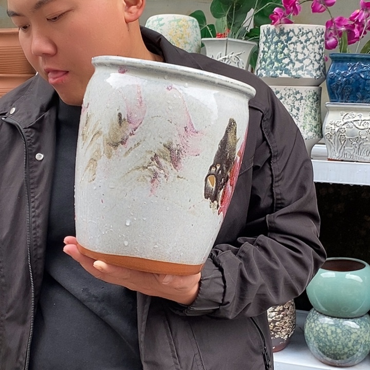 花盆紫砂口20高25瑕疵