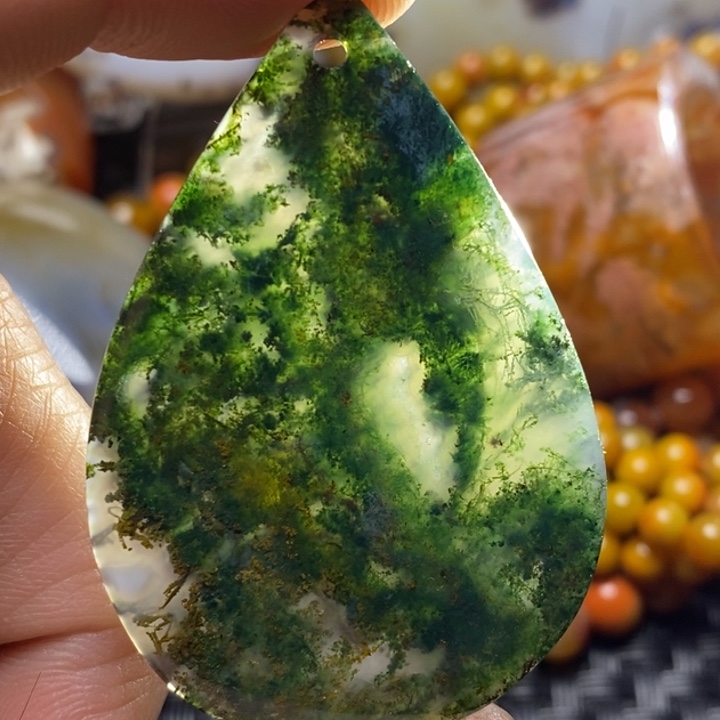 玛瑙/玉髓颈饰未镶嵌雨**光