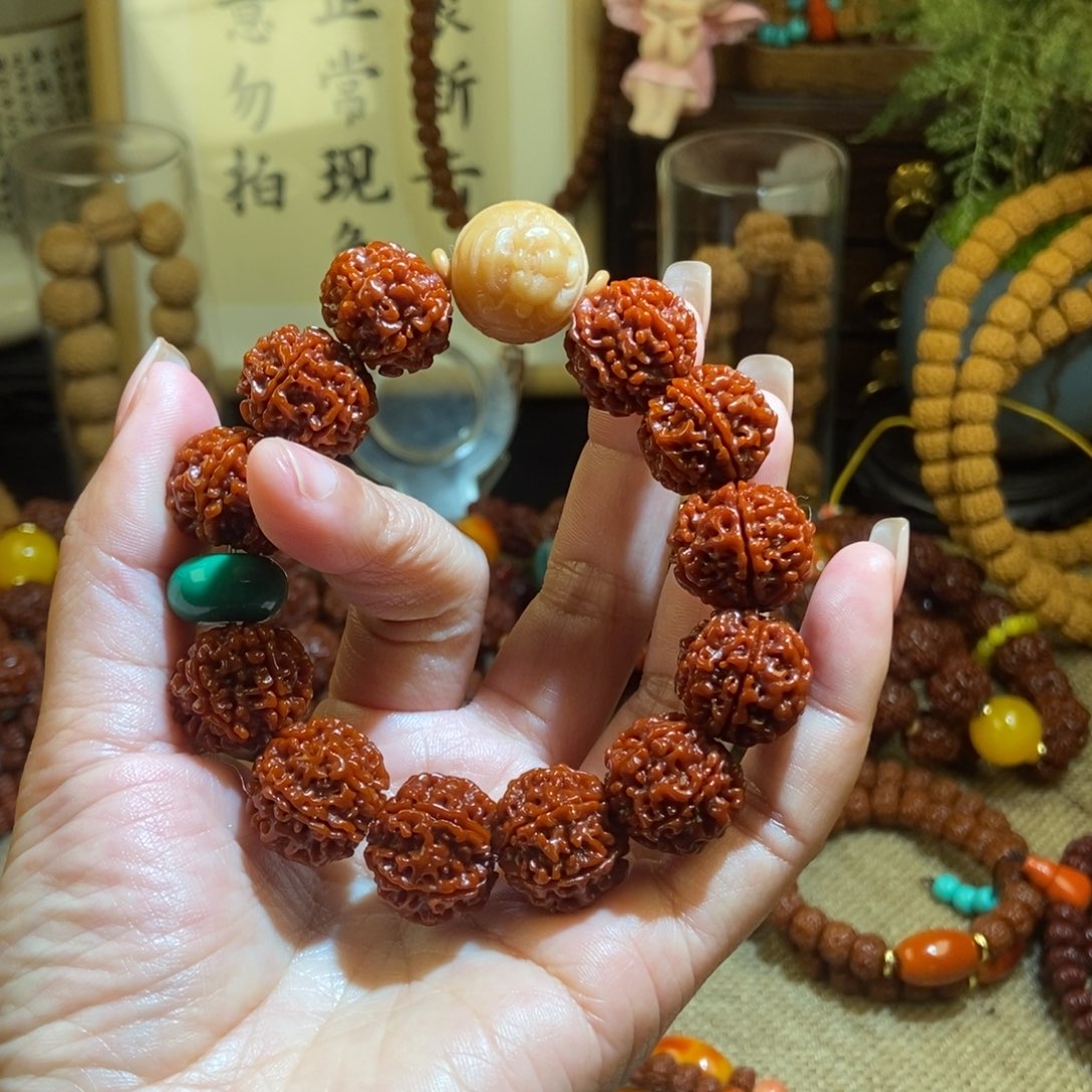 金刚菩提吊坠206玉化双面