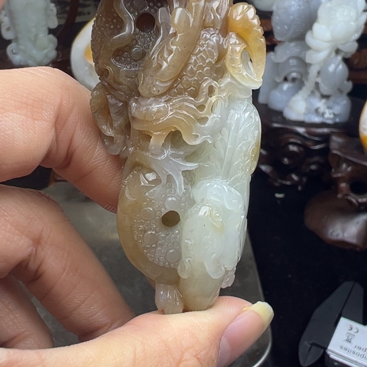 和田玉挂件未镶嵌抹****春