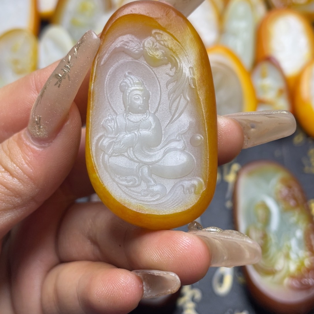 和田玉挂件未镶嵌Y****N