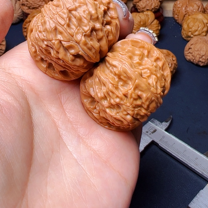 文玩核桃吊坠磨盘40