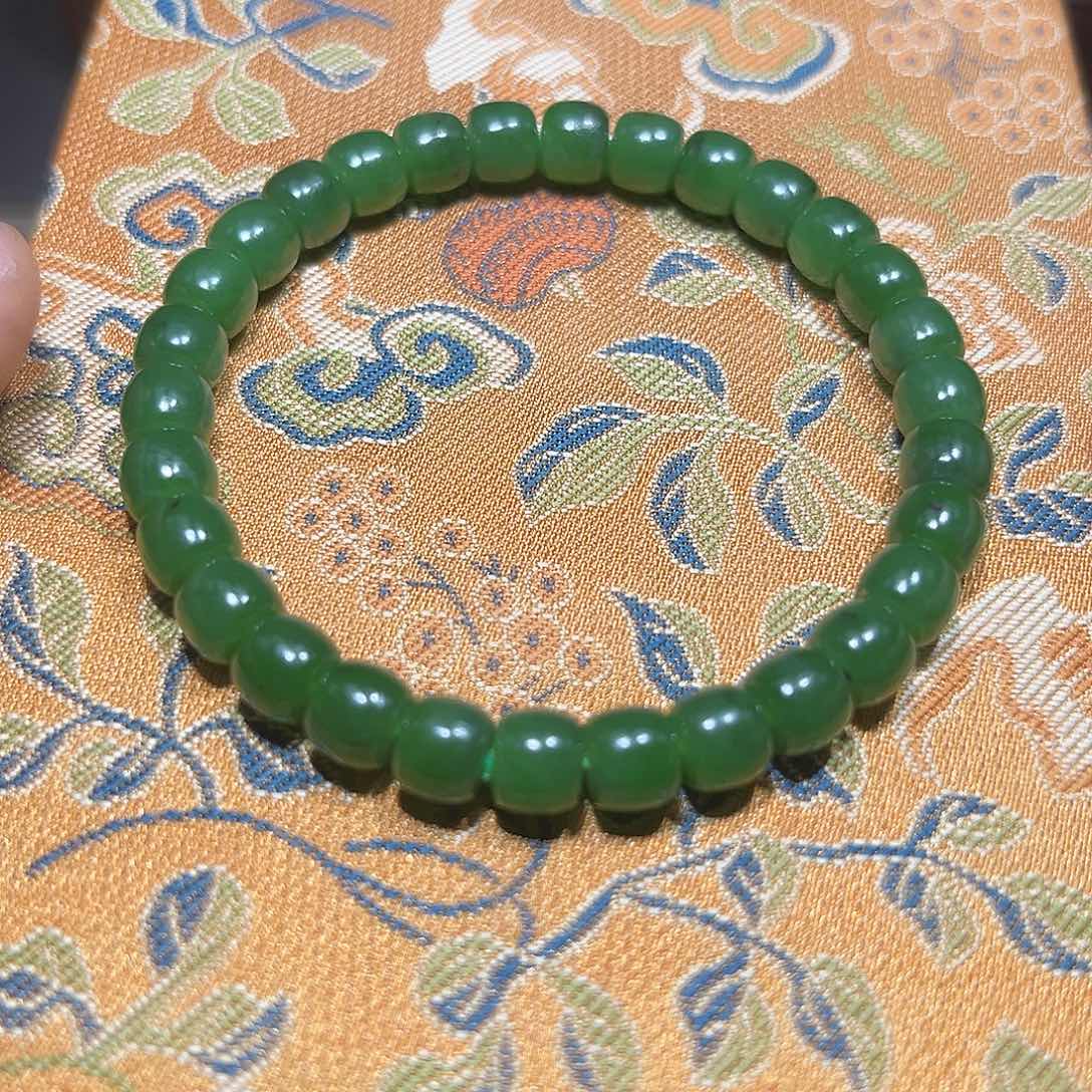 和田玉未镶嵌手串