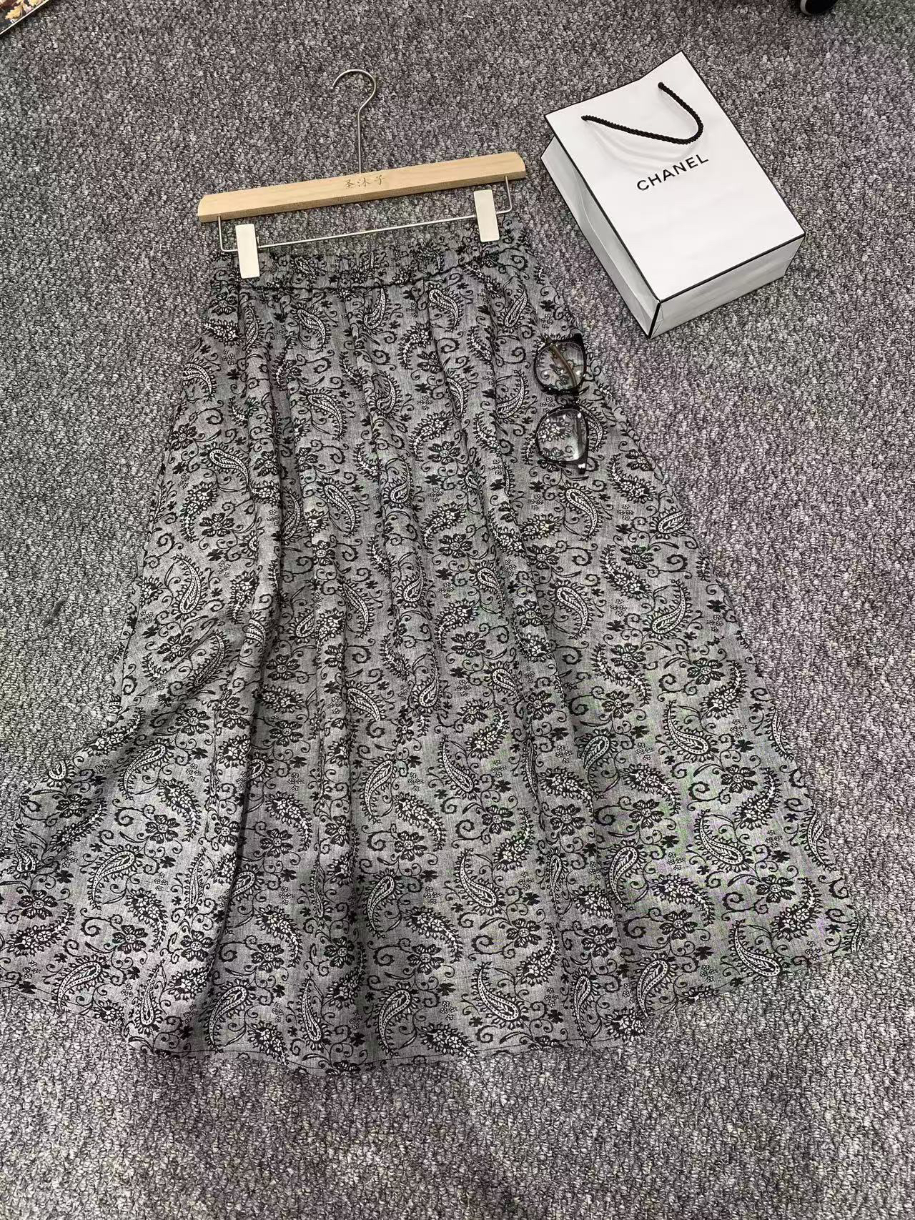 912款复古腰果花半身裙高腰显瘦优雅百搭印花大摆A字裙