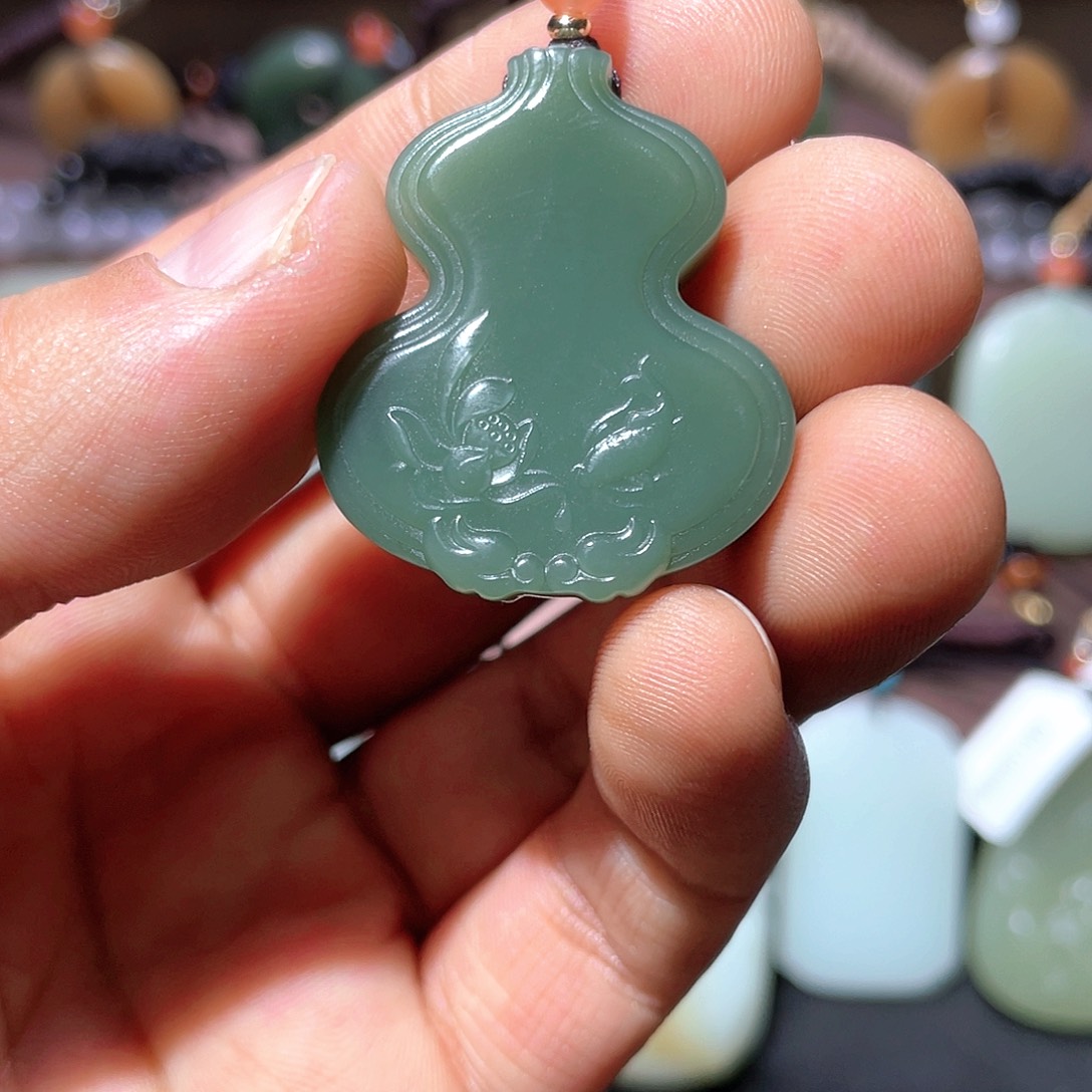 和田玉挂件未镶嵌鹤*