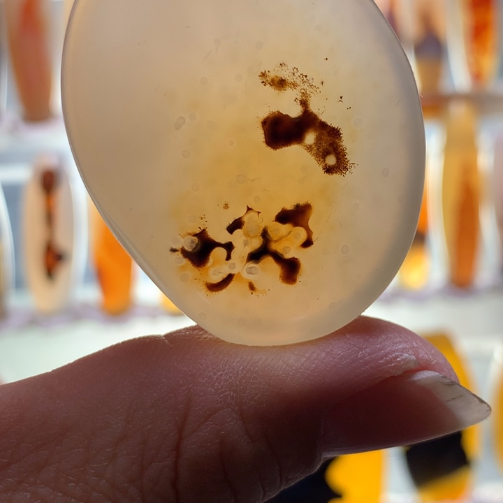 玛瑙/玉髓颈饰未镶嵌108