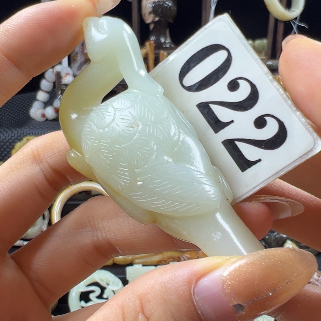 a***k和田玉未镶嵌把件