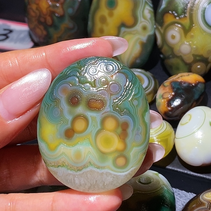玛瑙/玉髓未镶嵌珠宝奇石43