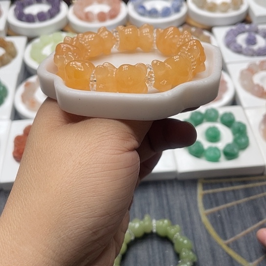 石英质玉（非洲翠）合金手串