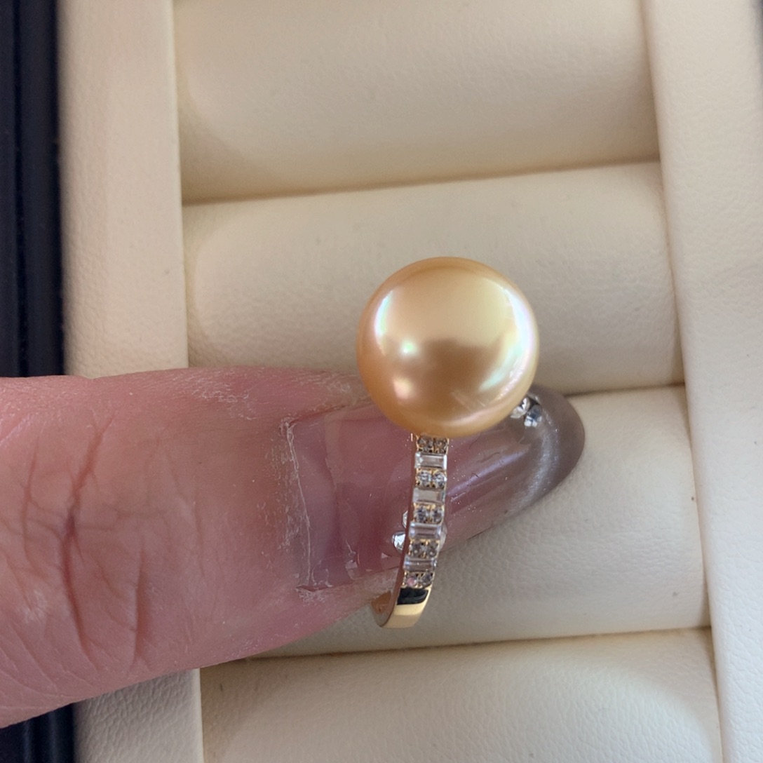 海水珍珠戒指18K金镶嵌