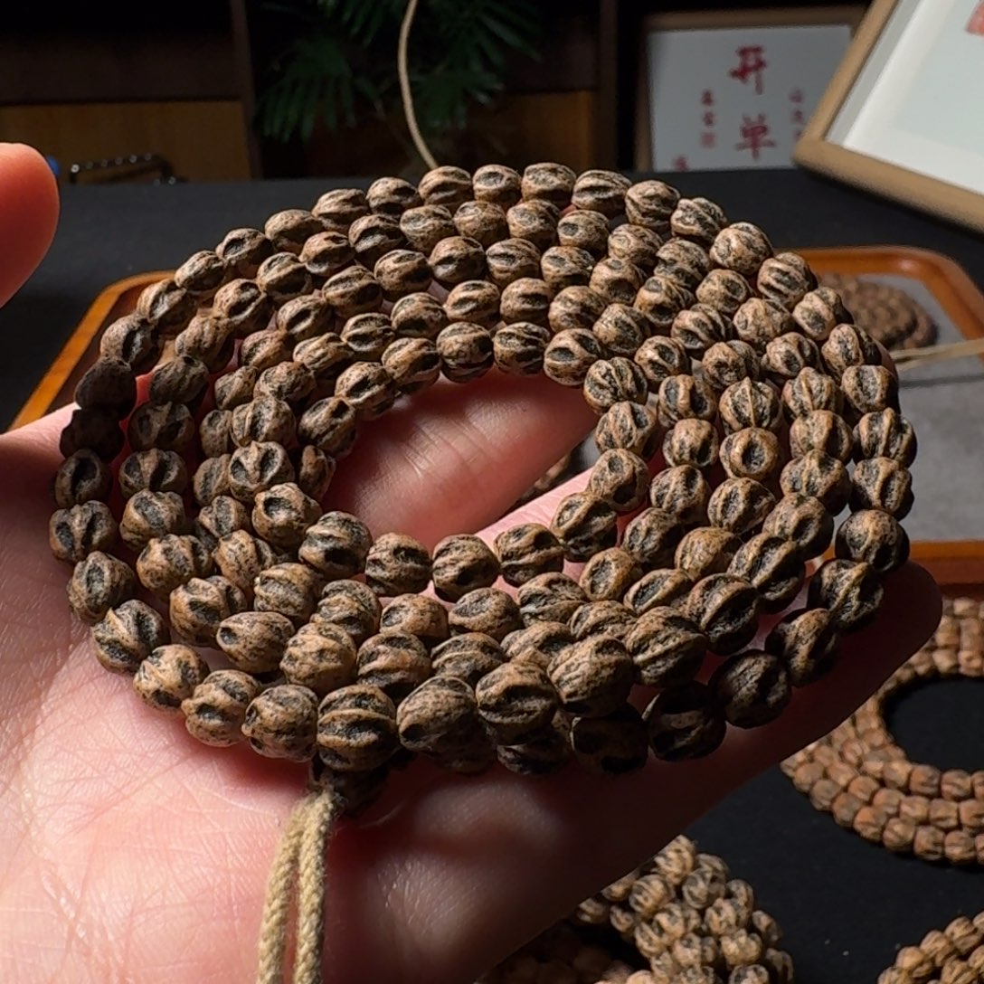 用***8柏香籽/百香籽吊坠