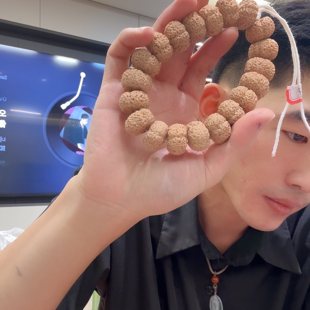 ****瑞金刚菩提吊坠300啊啊啊啊