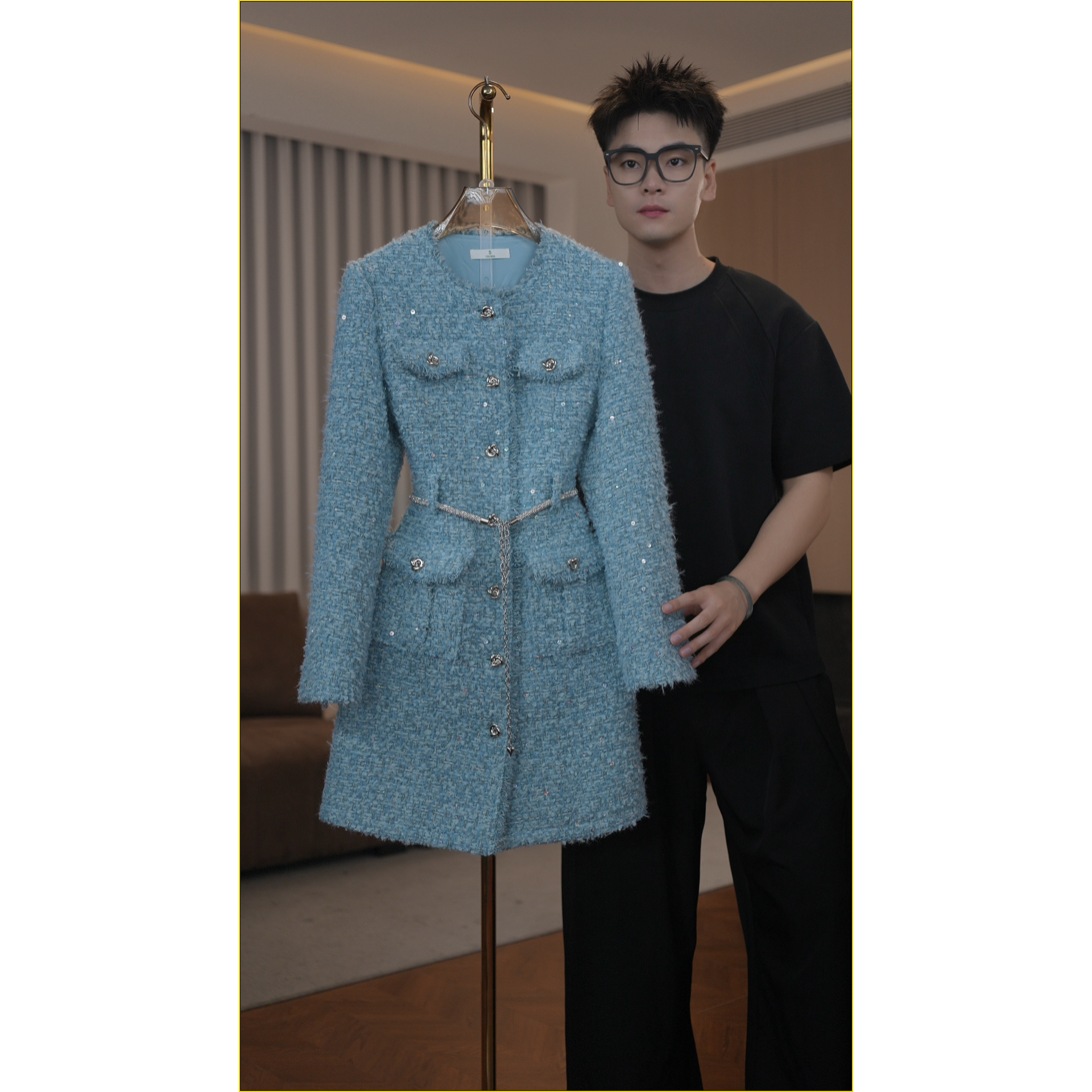 【新品上新】2391品牌女装高定气质显瘦冬款连衣裙