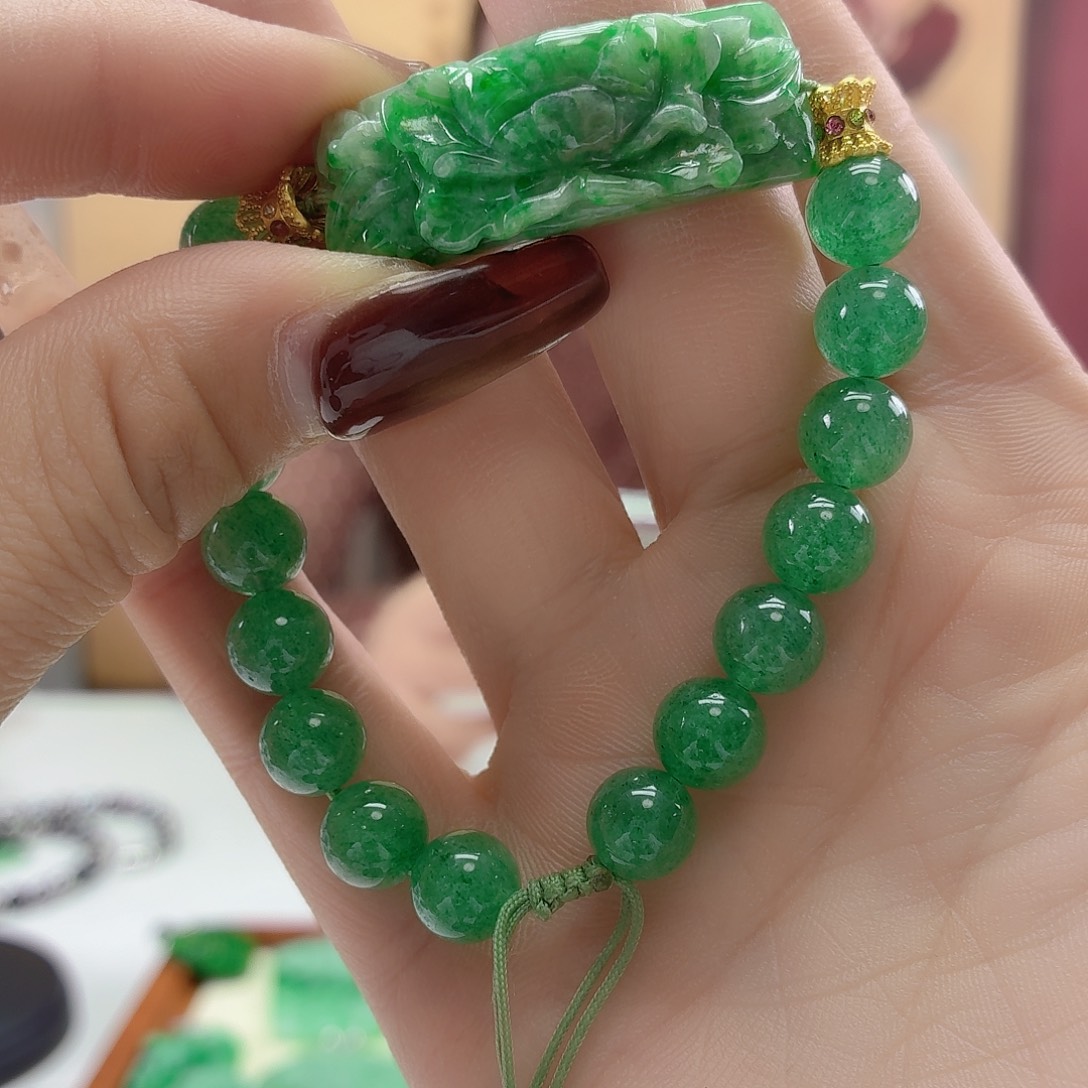 翡翠未镶嵌手链翡翠