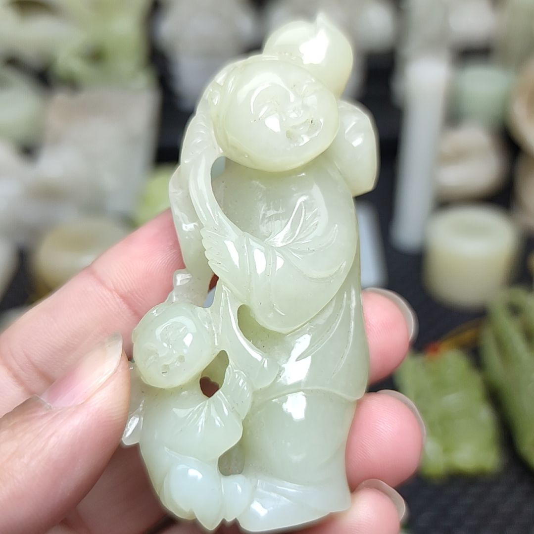 和田玉挂件未镶嵌