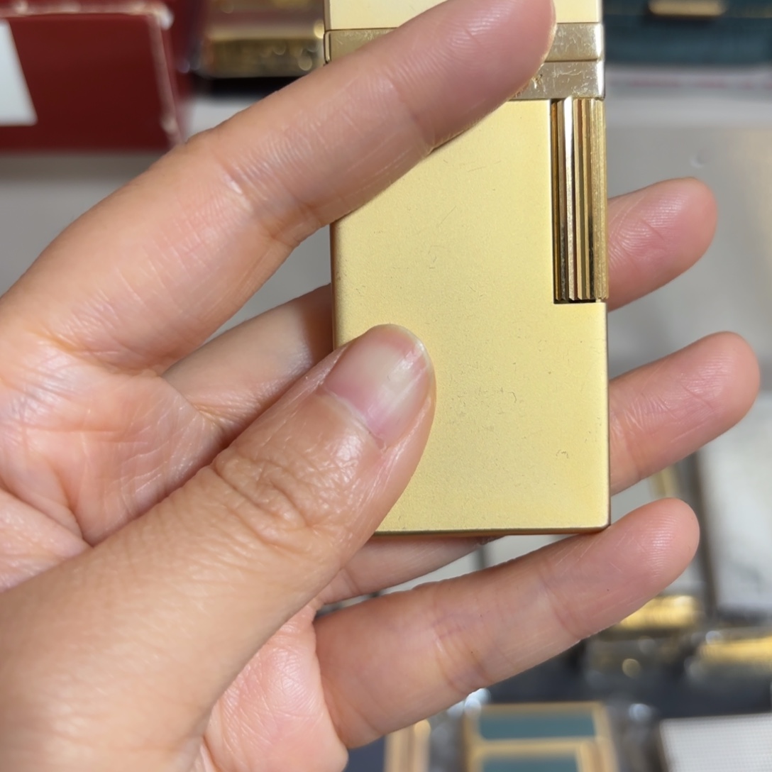 都登卡中古打火机