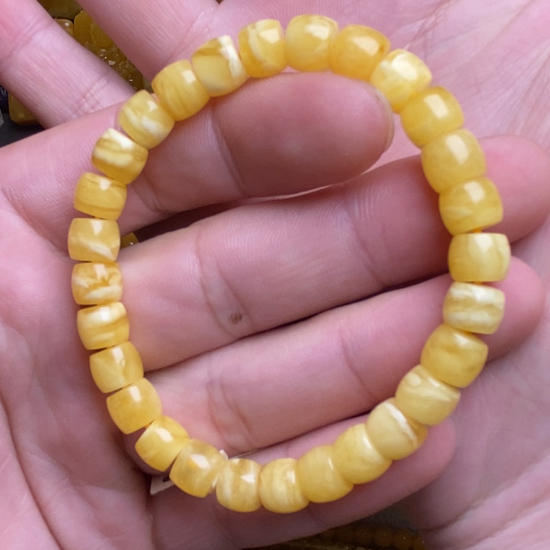 琥珀未镶嵌裸石蜜蜡