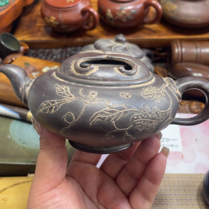 南***酒陶瓷艺术家的作品紫砂