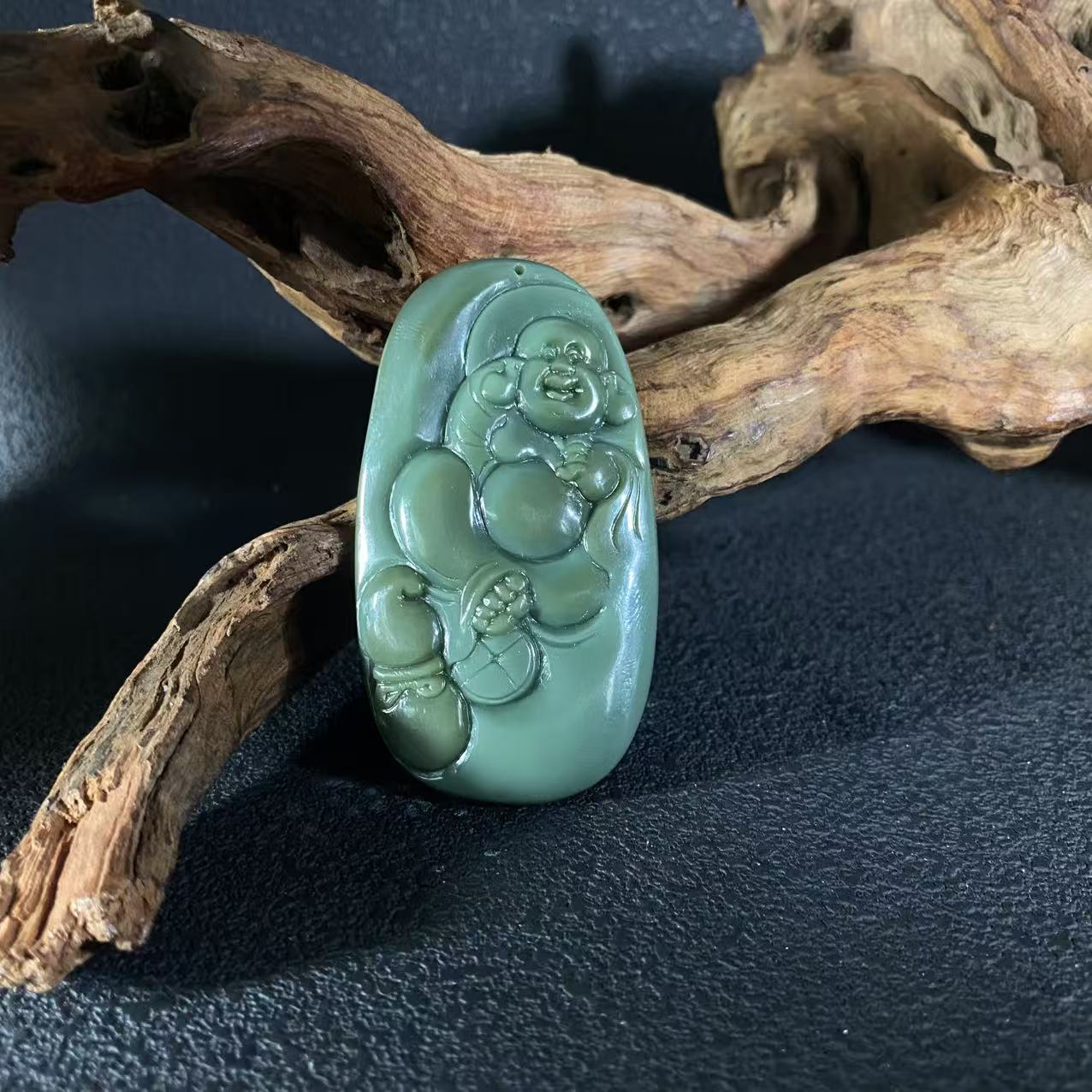 A602 和田玉吊坠  6A 8365173