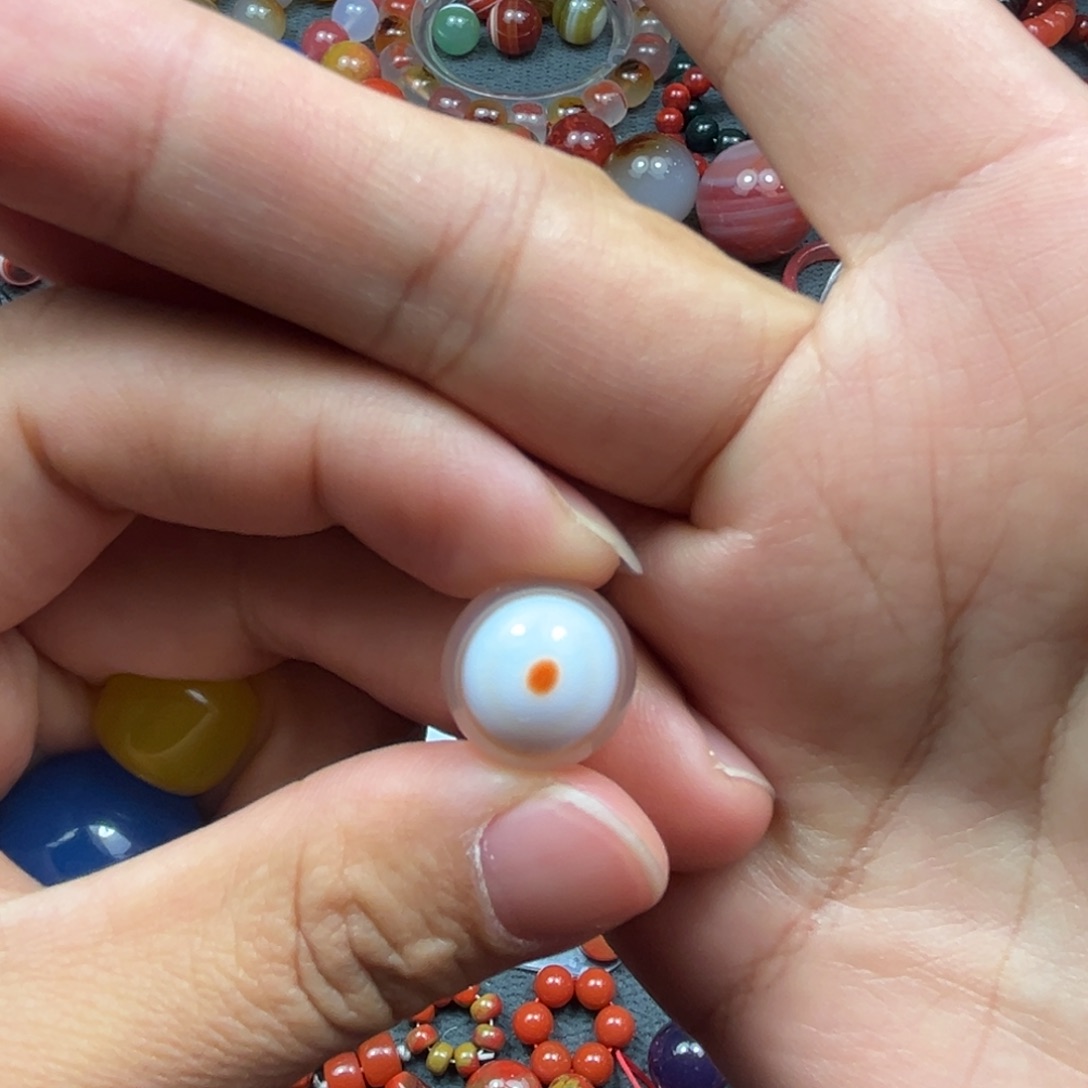 9***g玛瑙/玉髓未镶嵌珠