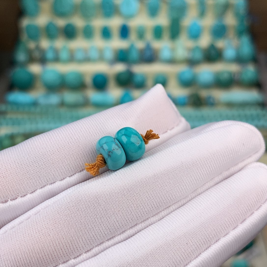 绿松石未镶嵌珠宝奇石8.4