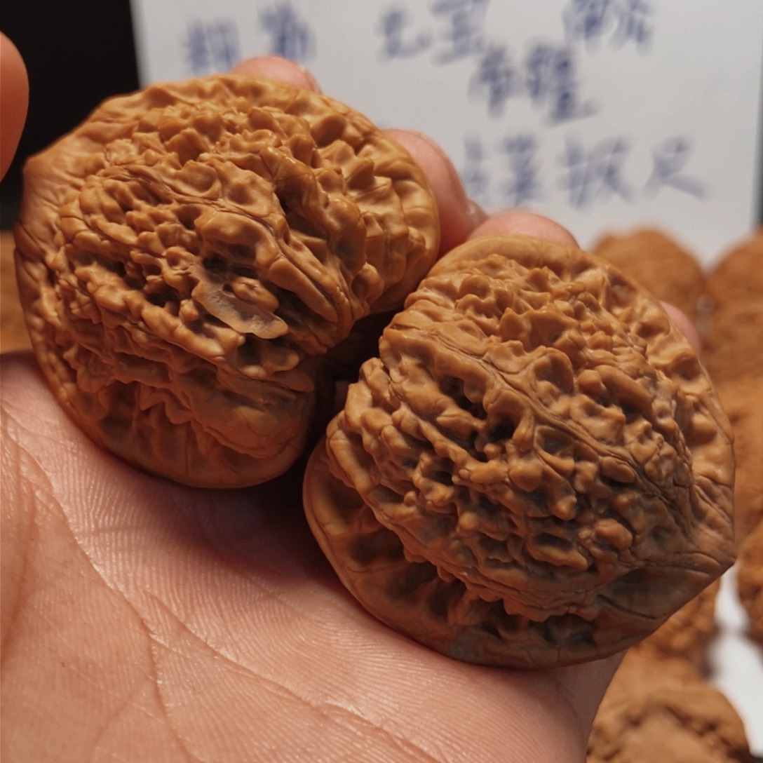 文玩核桃吊坠硬*官帽