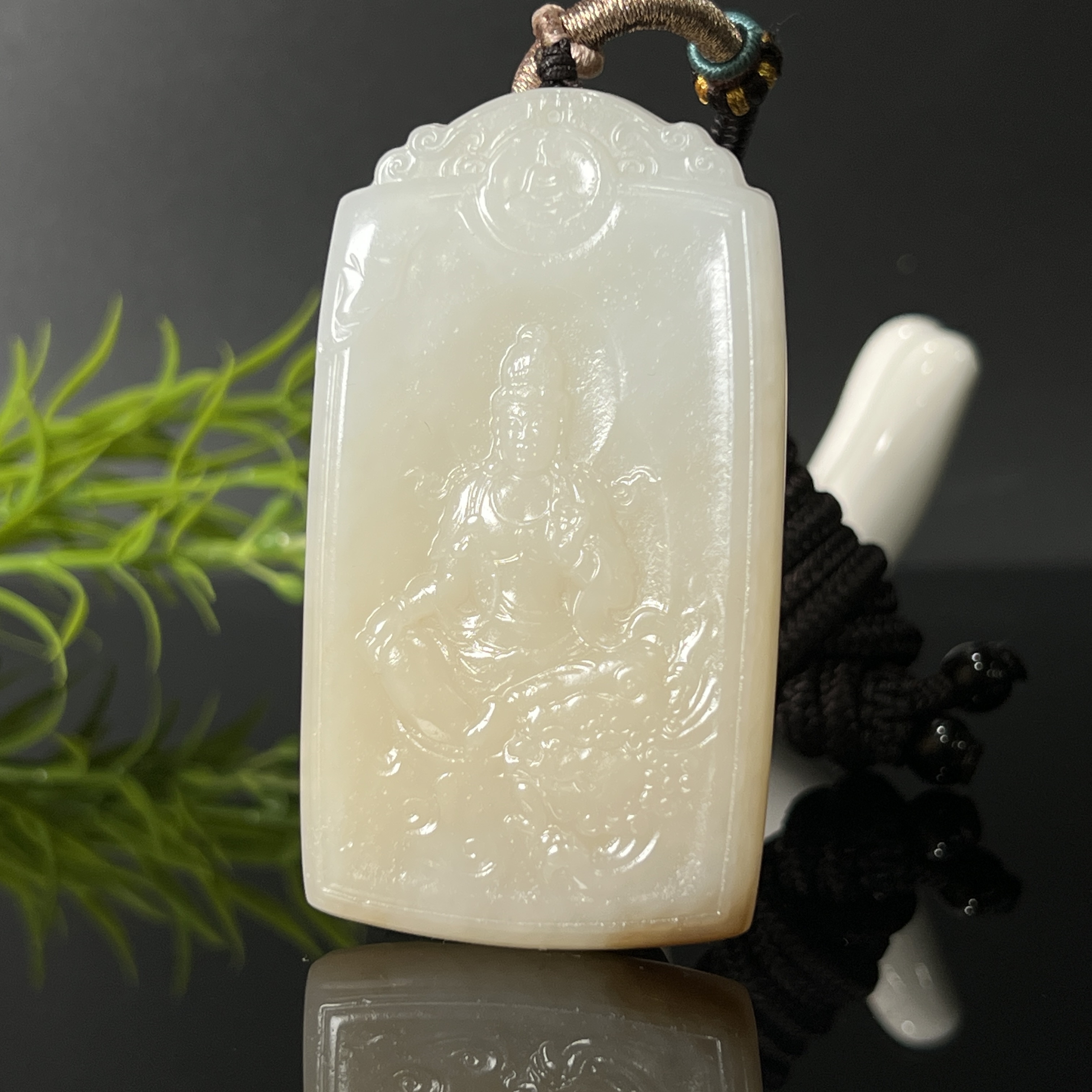 0102GC8814和田玉挂件