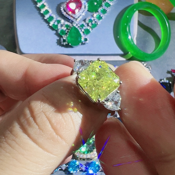 钨金无红宝蓝宝满钻镶嵌大宝贝