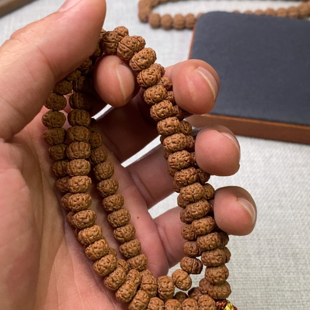 J***y吊坠金刚菩提老树