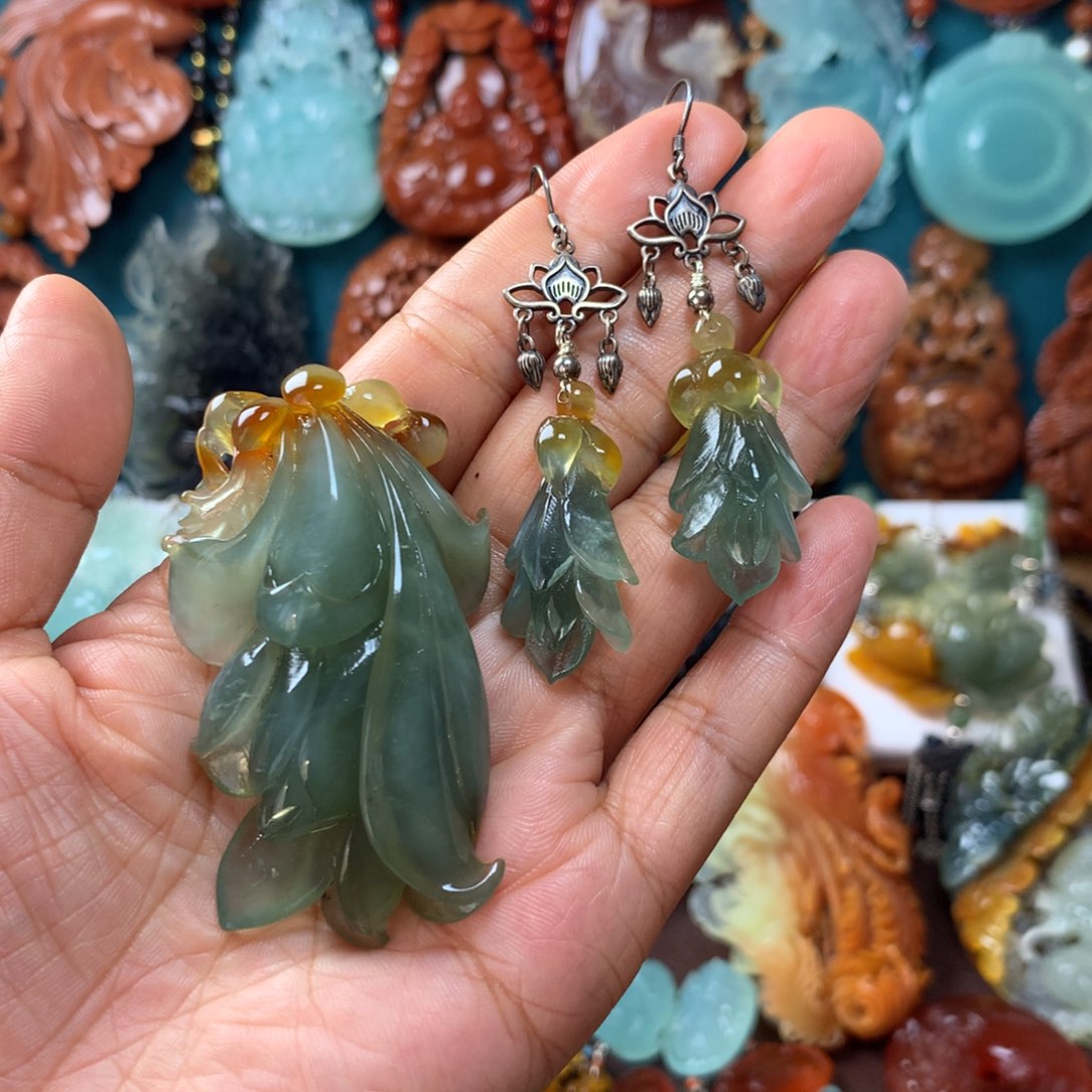 蛇纹石玉挂坠耳坠套装未镶嵌