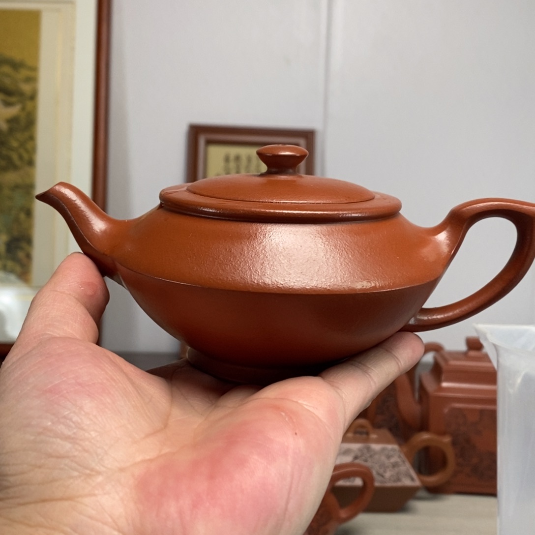 紫砂茶壶原矿泥料传统工艺制作