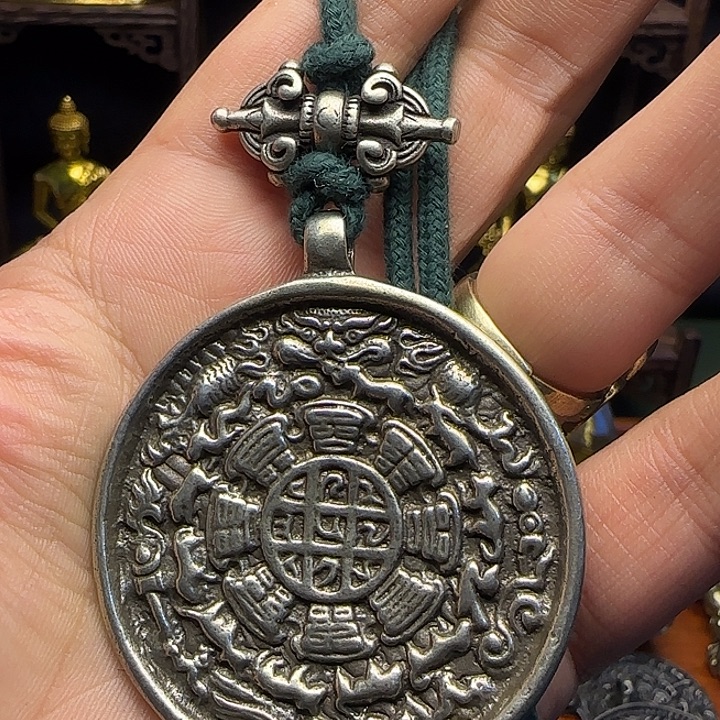 小***于泥塑藏式风格小元素