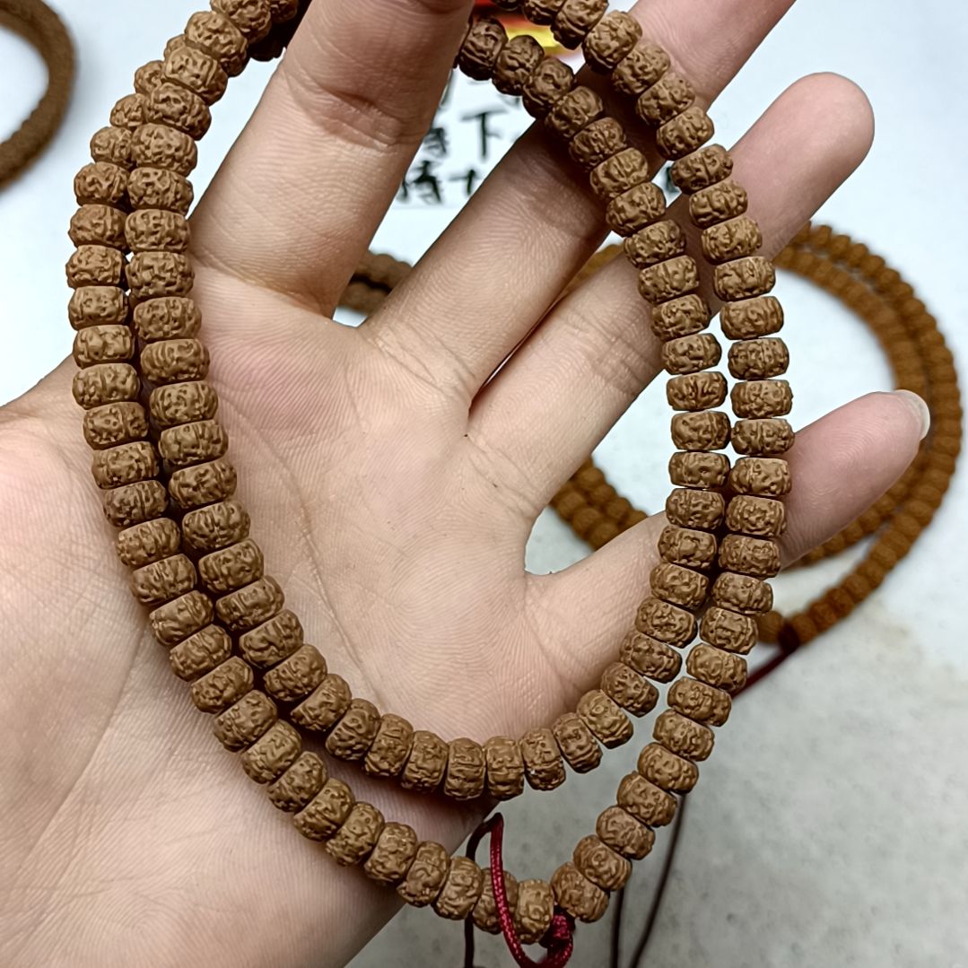 金刚菩提吊坠随**安金刚