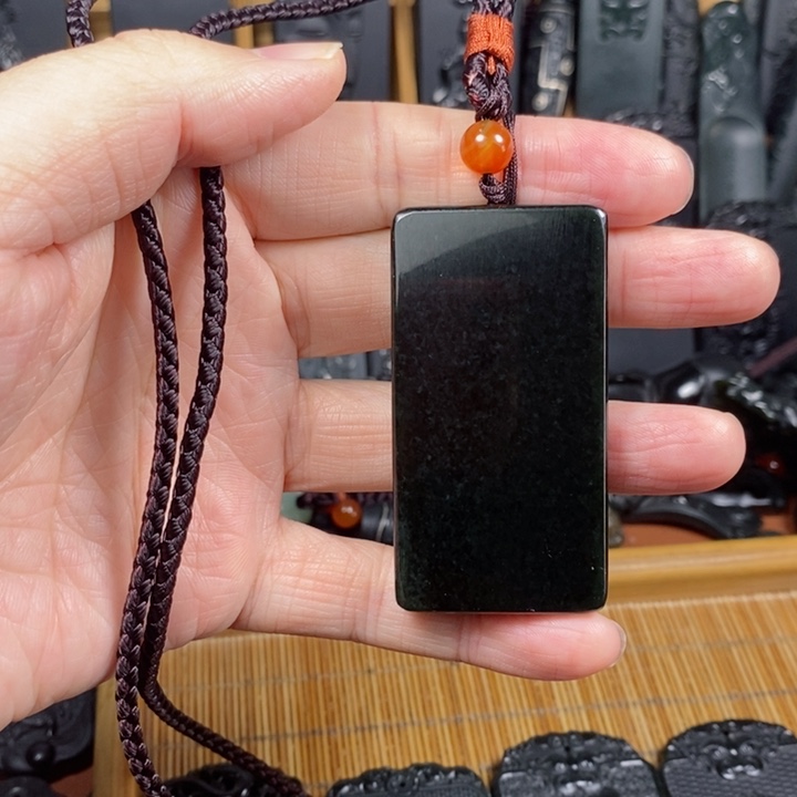 和田玉（青玉）未镶嵌颈饰