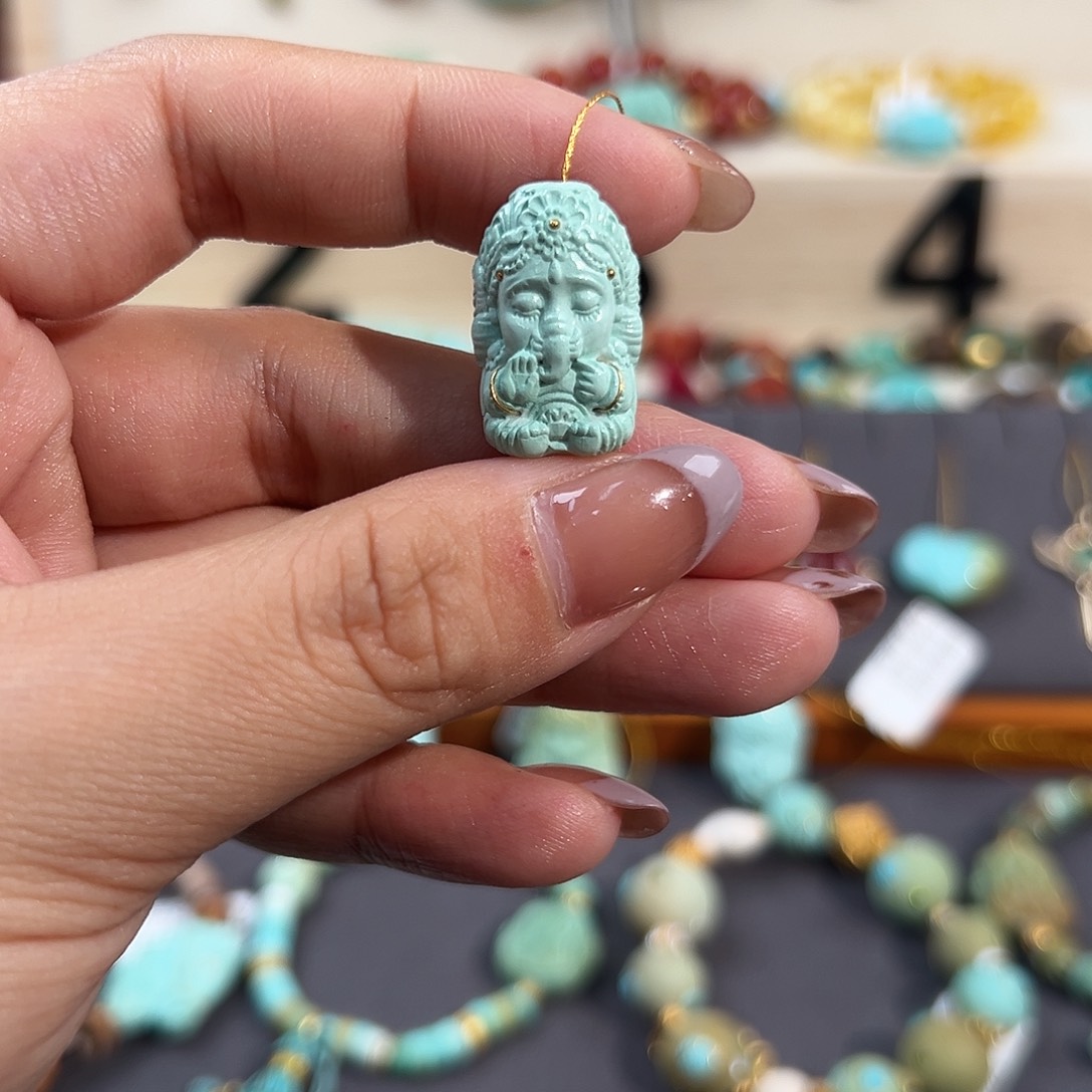 绿松石未镶嵌把件象神配饰