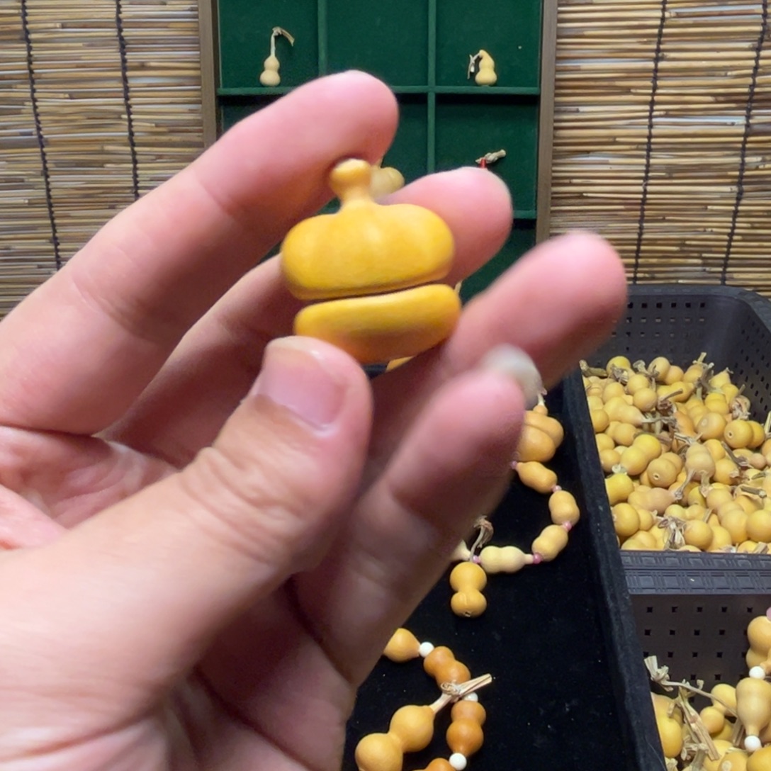 觿***猪钱袋子可口可乐了来咯哦