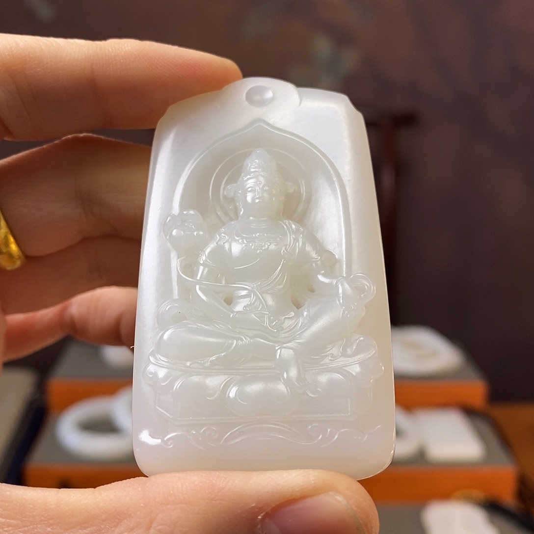 和田玉挂件未镶嵌永**达