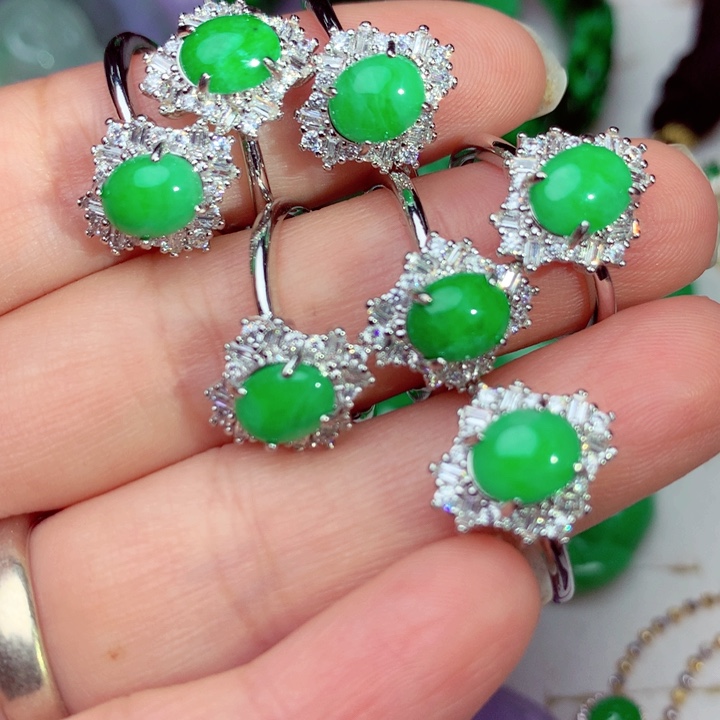 翡翠未镶嵌吊坠(不含链)多样性发一个