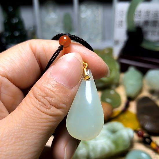 未镶嵌岫玉吊坠(不含链)