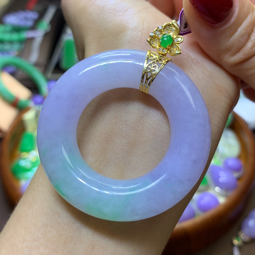 【闪购商品】翡翠颈饰18K金镶嵌翡翠