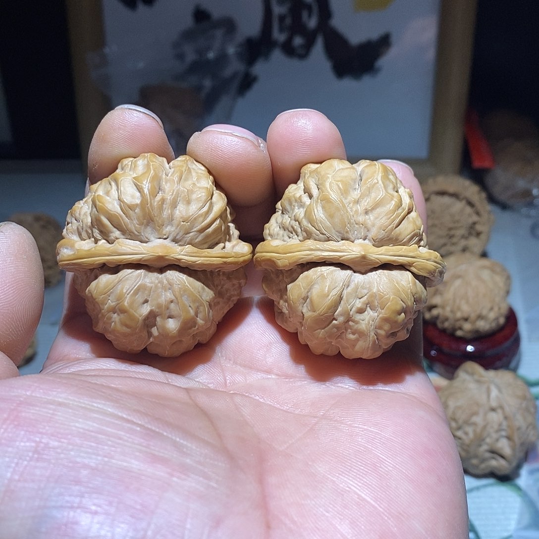 文玩核桃把件43尺蛤蟆头微修