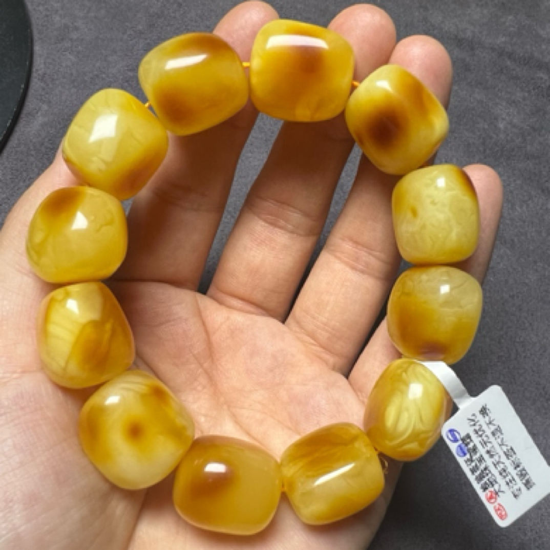 天然无优化皮色随形蜜蜡手串