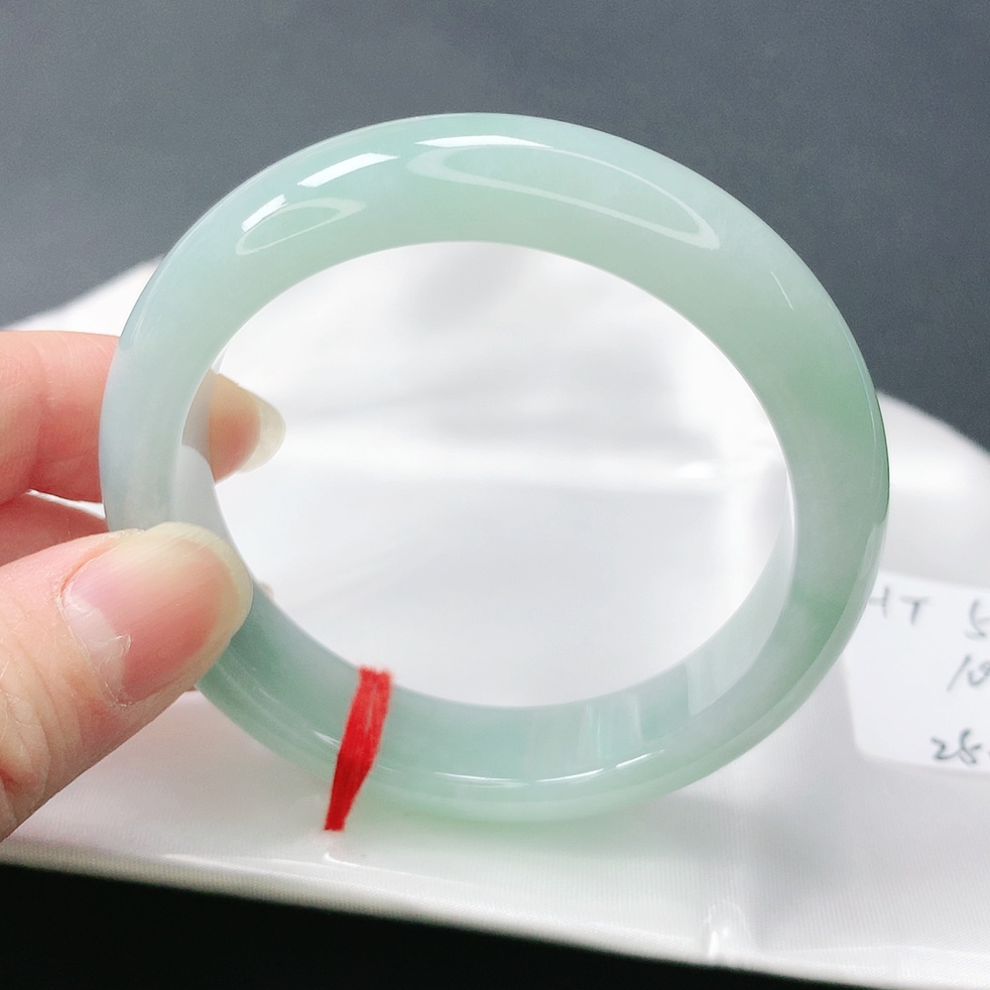 翡翠手镯未镶嵌缅甸天然A货翡翠