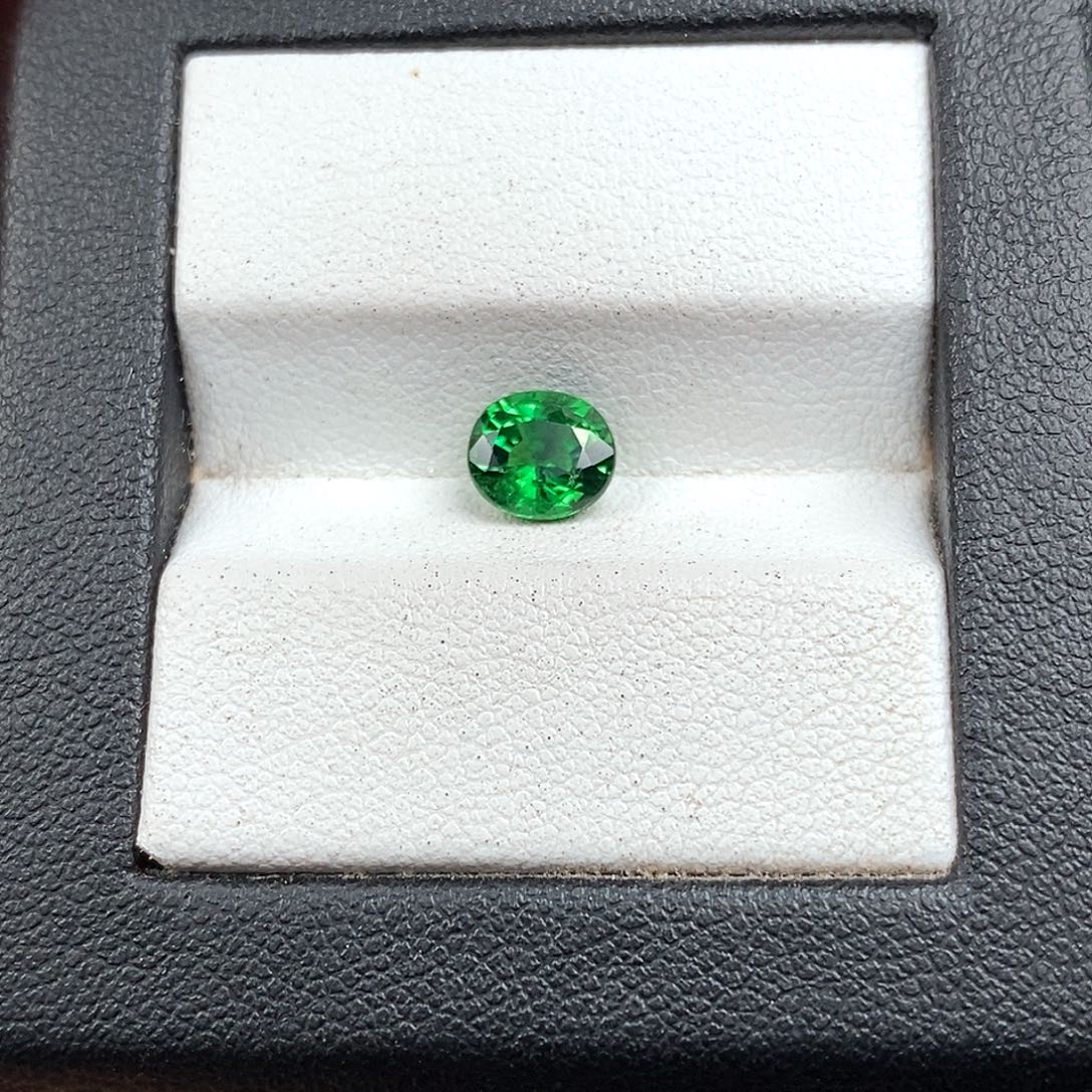 石榴石（沙弗莱）裸石未镶嵌1.25ct